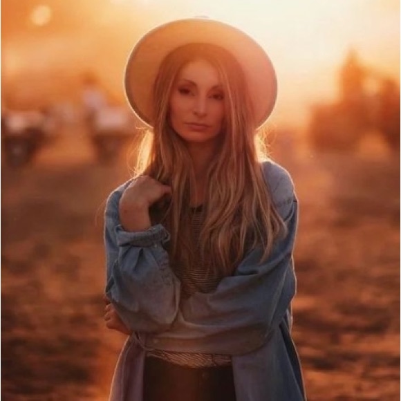 Meet your Posher, Regina - Picture 4 of 8